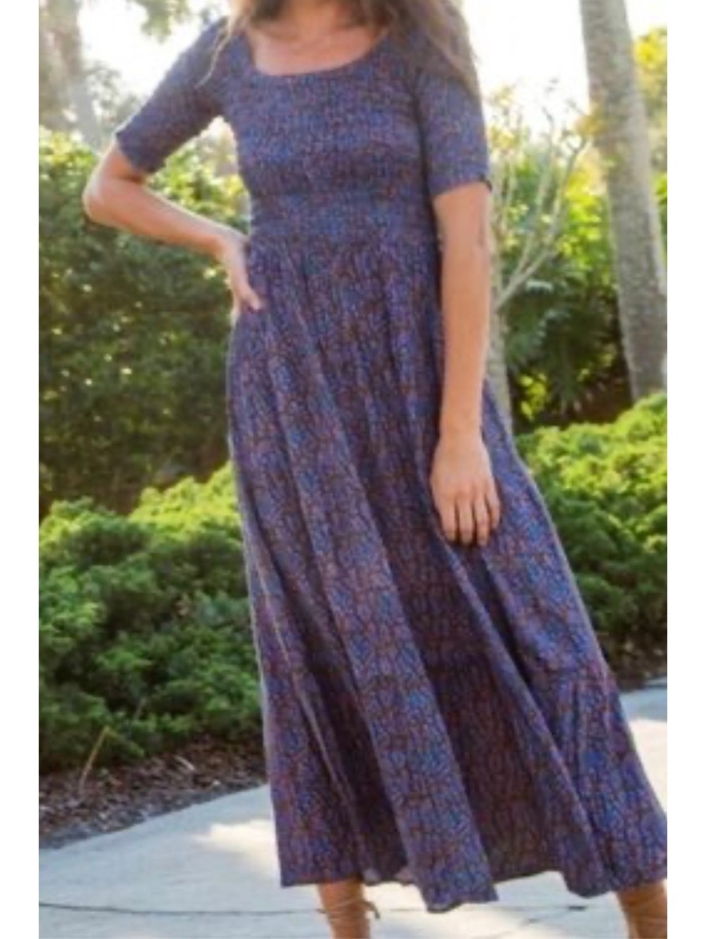 Natural Life Daisy Tiered Midi Dress Blue Floral Smocked Short Sleeves Sz M